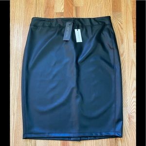 Rachel Zoe NWT faux leather black pencil s…